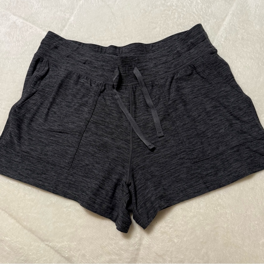 90 Degree by Reflex Shorts